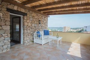 A balcony or terrace at Il Giardino degli Oleandri