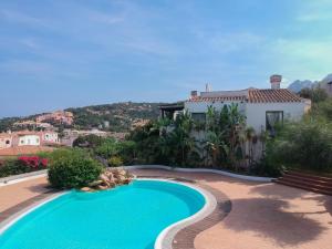 The swimming pool at or close to Il Giardino degli Oleandri