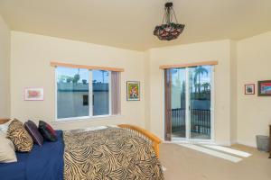 Gallery image of Holiday Home in Oceanside
