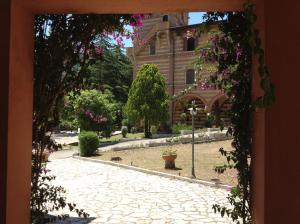A garden outside Park Hotel Napoleone