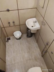 Koupelna v ubytování SAPPHIRE INN