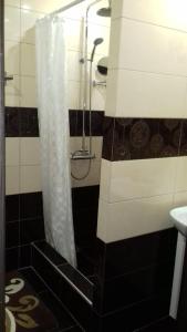 Phòng tắm tại Apartments na Prosvesheniya 147/1