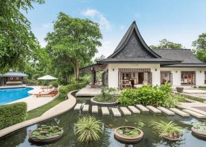 Bazén v ubytování Motsamot - by Sublime Samui Villas nebo v jeho okolí