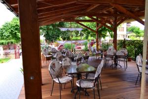 Zahrada ubytování Saint George Family Hotel