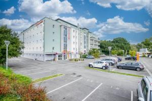 Afbeelding uit fotogalerij van Aparthotel Adagio Access Saint Nazaire in Saint-Nazaire