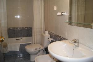 Kúpeľňa v ubytovaní Apartamentos La Dorada