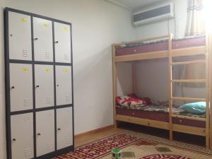 Postel nebo postele na pokoji v ubytování Sunpath Mongolia Tour & Hostel