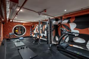 Fitness centrum a/nebo fitness zařízení v ubytování Gladstone House