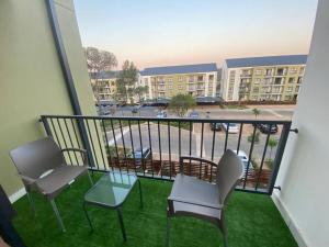 Gallery image of Insaka's Greenlee 3 Luxurious Apartment in Avalon