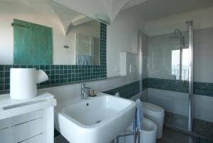 Koupelna v ubytování B&B Tre Finestre sul Mare