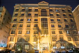 Budynek, w którym mieści się hotel