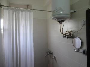 Phòng tắm tại Rams Inn