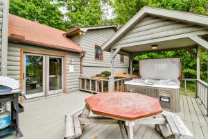 Φωτογραφία από το άλμπουμ του Buck Moon Cabin σε Blairsville