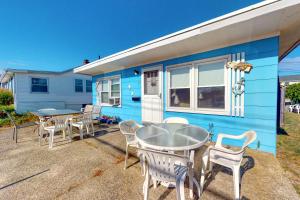 Gallery image of Beach Bungalow in Seabrook