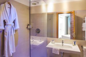 Koupelna v ubytování Hotel degli Arcimboldi