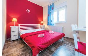 Postel nebo postele na pokoji v ubytování Three-Bedroom Holiday Home In Dubrava