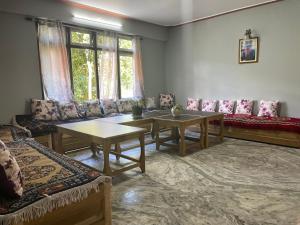 Gallery image of KHIMSHA HOMESTAY in Pelling +21 photos