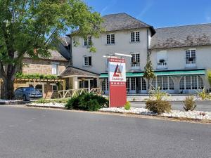 Afbeelding uit fotogalerij van L'Auberge in Saint-Viance