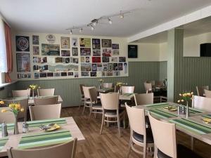 TV a/nebo společenská místnost v ubytování Gasthaus Forelle