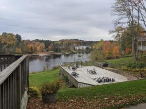 Galería fotográfica de Inn at the Falls en Bracebridge