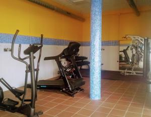 Centrum fitness w obiekcie Home Star