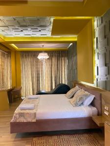 Postel nebo postele na pokoji v ubytování New W Hotel