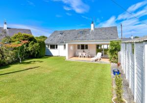 Gallery image of Summerdale in Abersoch