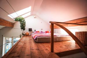 Postel nebo postele na pokoji v ubytování VISITALPS moderne Ferienwohnung nähe München u Salzburg