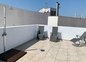 Balkón alebo terasa v ubytovaní Arguineguin Beach Lux Solarium Sky