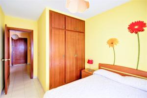 Posteľ alebo postele v izbe v ubytovaní Puig Rom 115 Roses - Immo Barneda