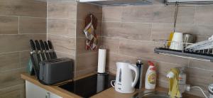 Coffee and tea making facilities at APARTMAN FEELING