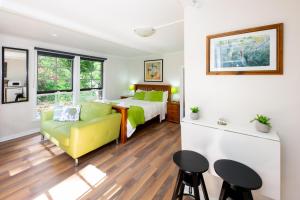 Foto da galeria de Holly Lodge em Kalorama