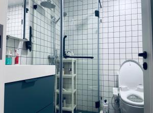 Koupelna v ubytování Zhe·Yi Boutique Guesthouse + 24 fotografií