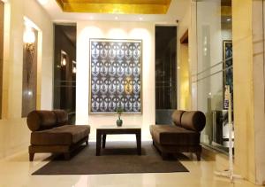 Posezení v ubytování Udman Hotel Panchshila Park