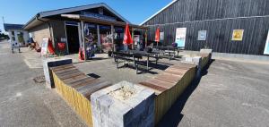 Photo de la galerie de l'établissement Tornby Strand Camping Rooms, à Hirtshals