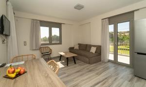 Posezení v ubytování CARLOS MANSION LUXURY SUITES