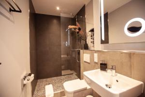 Koupelna v ubytování DORMERO Hotel Bremen