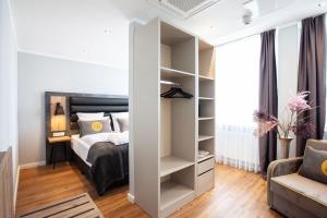 Postel nebo postele na pokoji v ubytování DORMERO Hotel Bremen