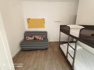 Posteľ alebo postele v izbe v ubytovaní Cozy Suite Siviri