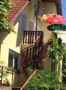 Budova, kde se apartmán nachází