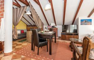 Et tv og/eller underholdning på Holiday Home Sunce Dalmacije