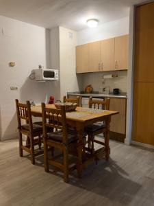 Η κουζίνα ή μικρή κουζίνα στο ABELLETES - K31 DeuSol - Vall d'Incles - Soldeu Hut 6057