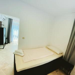 Afbeelding uit fotogalerij van D.Villa in Mineralni Bani