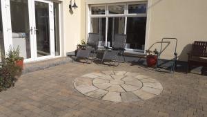 Centrum fitness w obiekcie Bedroom No 3 Garden view
