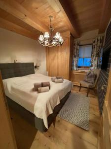Postel nebo postele na pokoji v ubytování Maris Luxus-Bergvilla