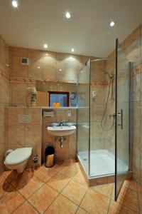 Un baño de Hotel Nikolasch