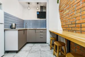 Dapur atau dapur kecil di Loft on Mayakovsky 9