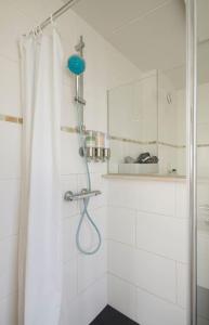 O baie la Johan's B&B - Since 2014 roofterrace and cheap parking