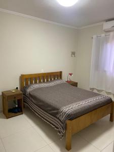 Katil atau katil-katil dalam bilik di casa 300 mts da praia