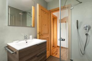 Łazienka w obiekcie Residence Catarina Lanz